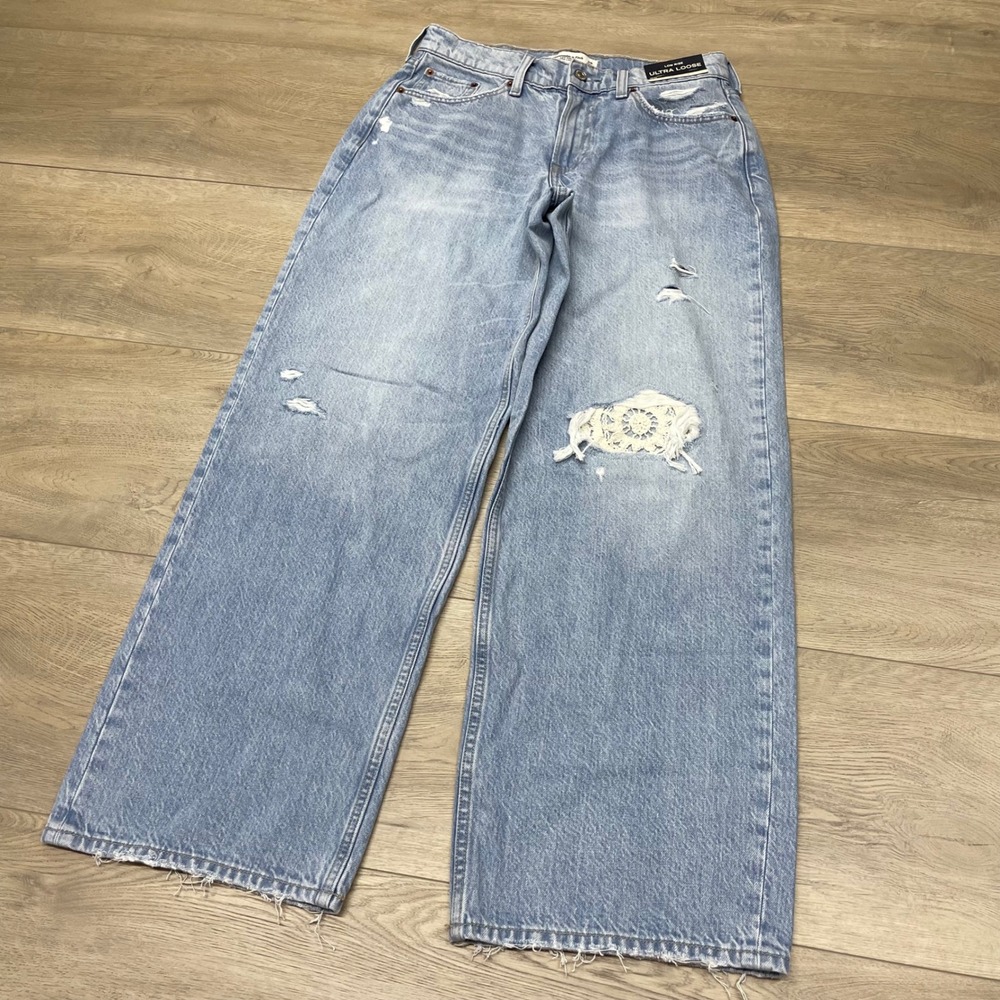 Abercrombie & Fitch Ultra Loose Jeans Women 26 Blue Curve Love Low Rise Distress